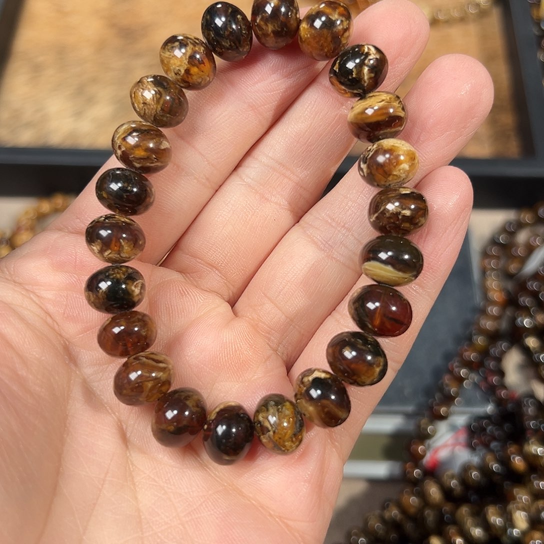 琥珀未镶嵌裸石抚顺琥珀