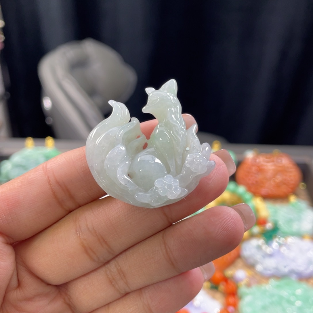 翡翠颈饰未镶嵌代编织