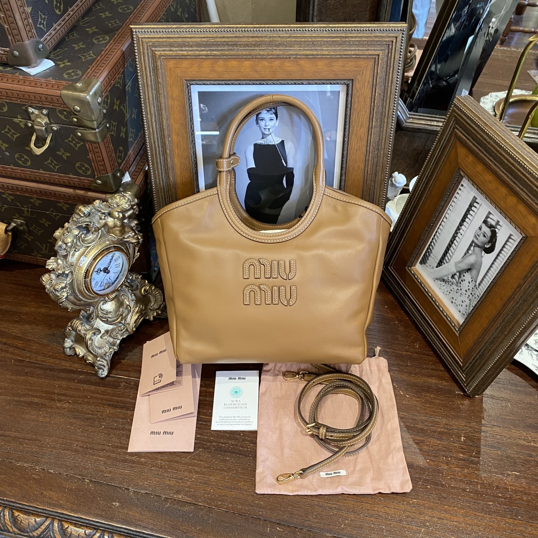 95新 MIU MIU/缪缪 MIUMIU 菜篮子托特包 98新/sp25102