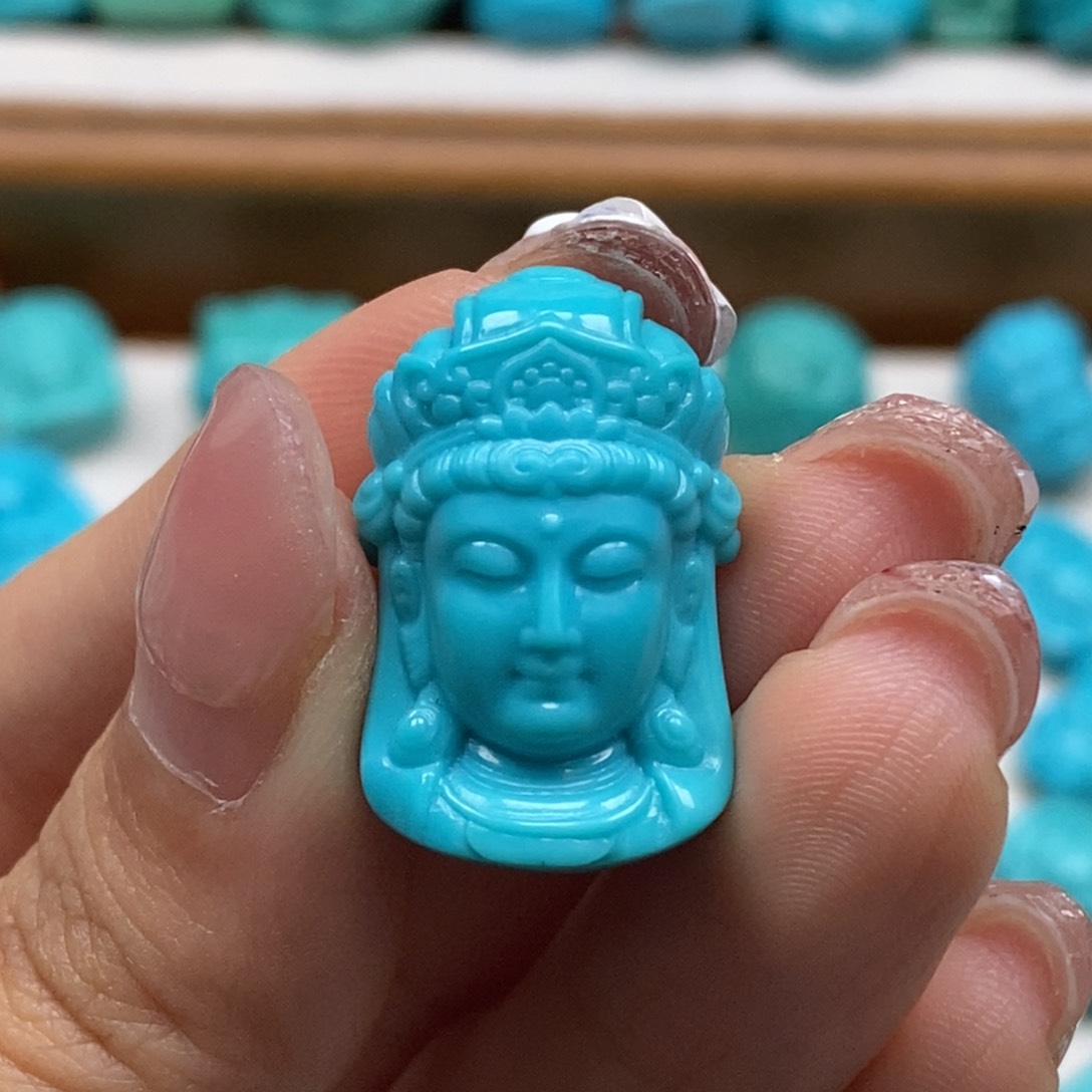 绿松石颈饰未镶嵌打****餐