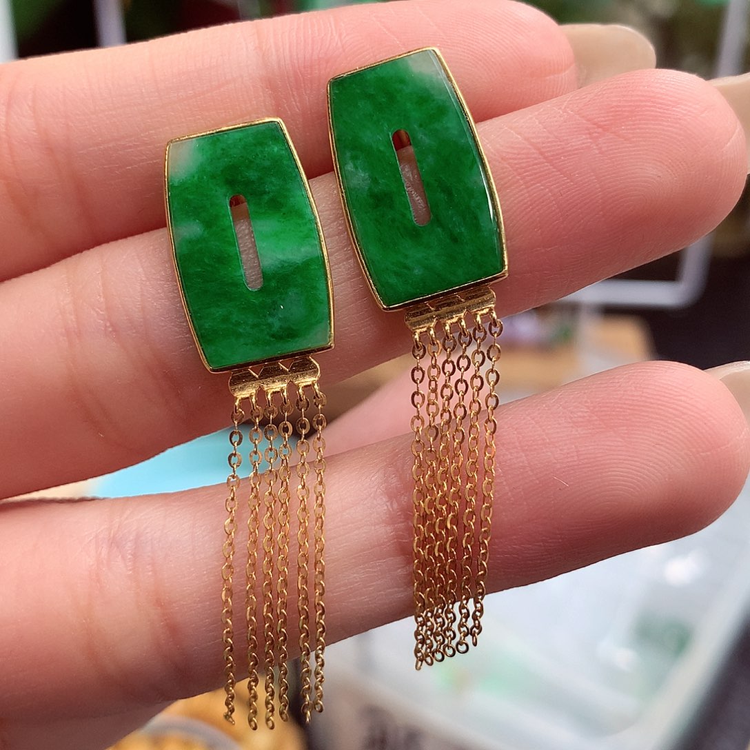 翡翠耳饰18K金镶嵌天然翡翠