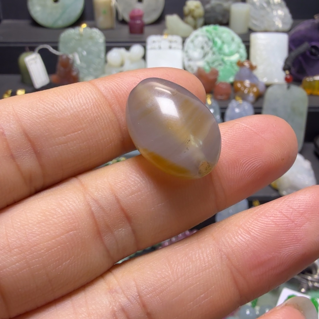 舅***舅翡翠18K金镶嵌颈饰