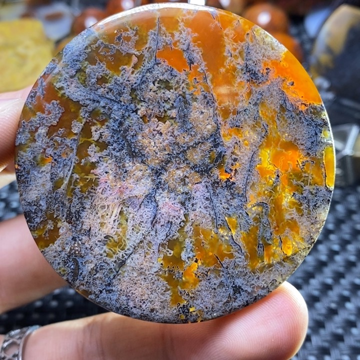 玛瑙/玉髓颈饰未镶嵌