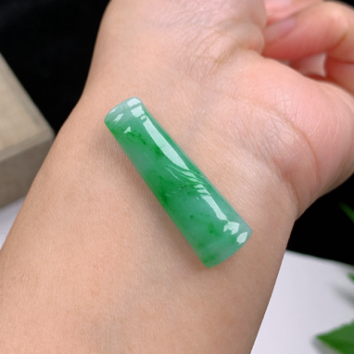 天然翡翠A货飘阳绿节节高竹节挂件玉坠吊坠