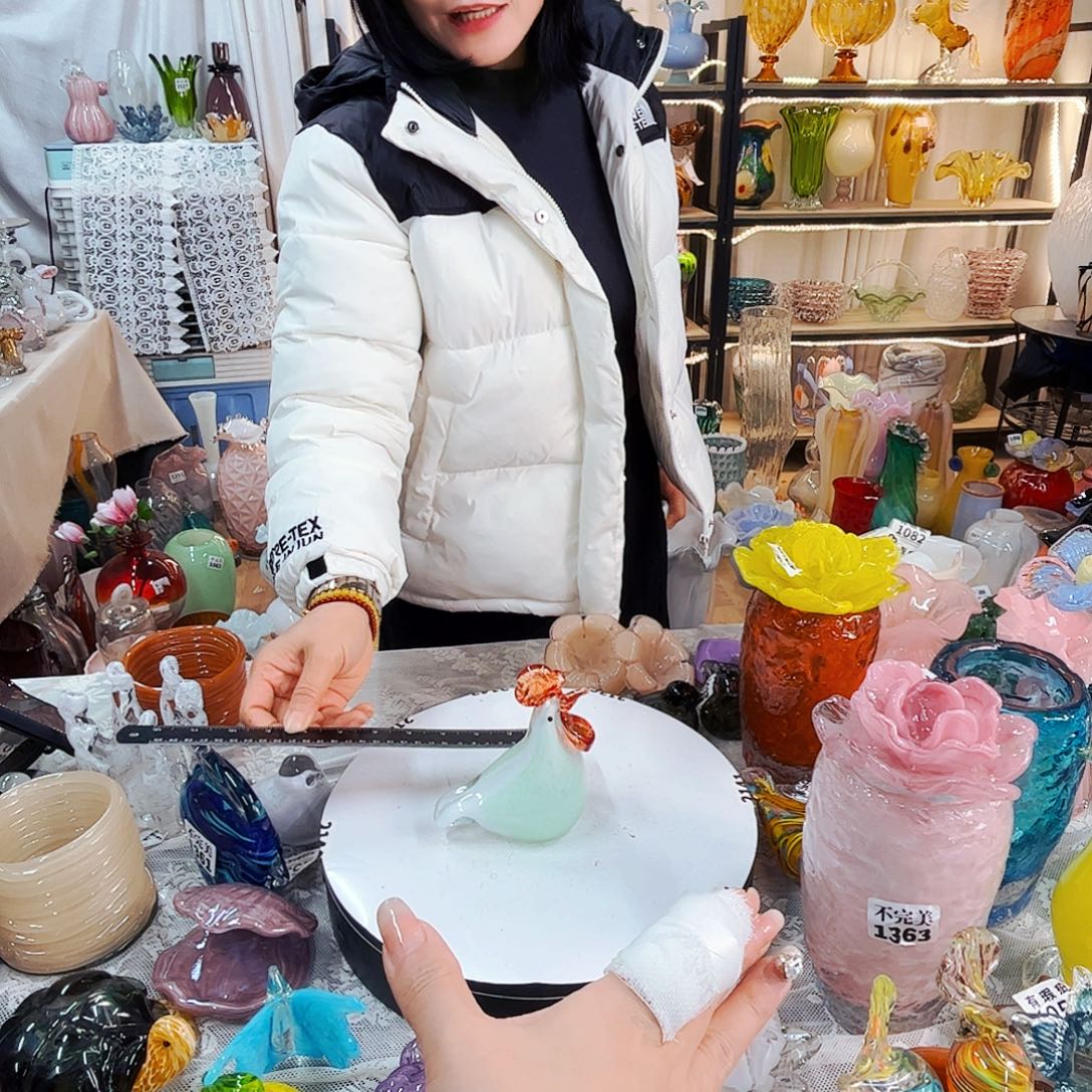 公鸡家悦美居琉璃摆件