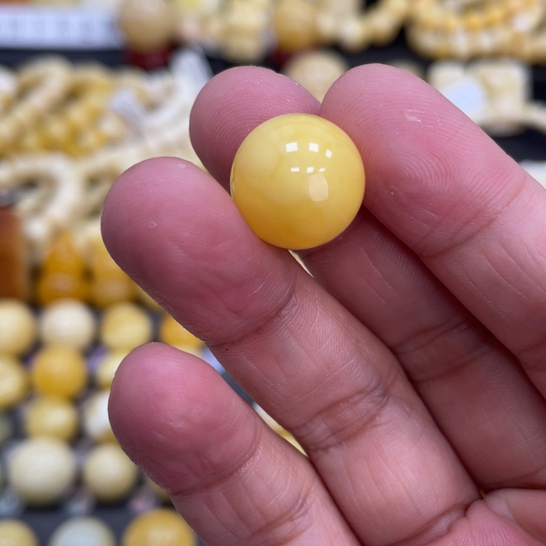 琥珀珠宝奇石未镶嵌14.8mm浓蜡