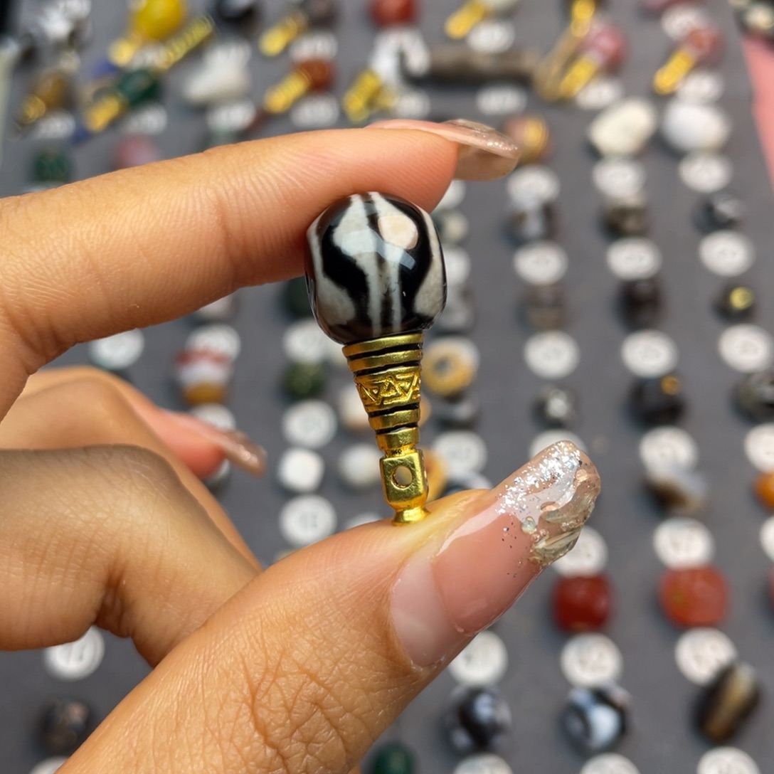 玛瑙/玉髓配饰合金