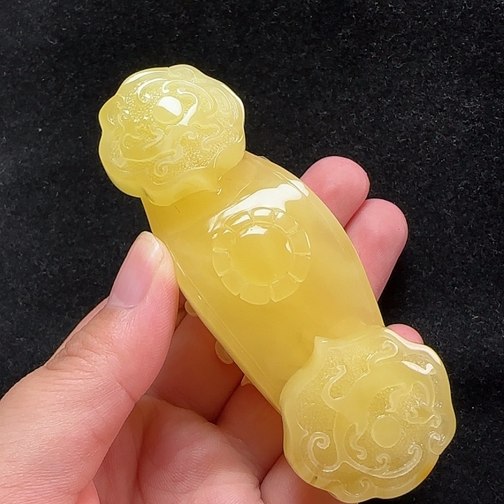 未镶嵌蜜蜡珠宝奇石