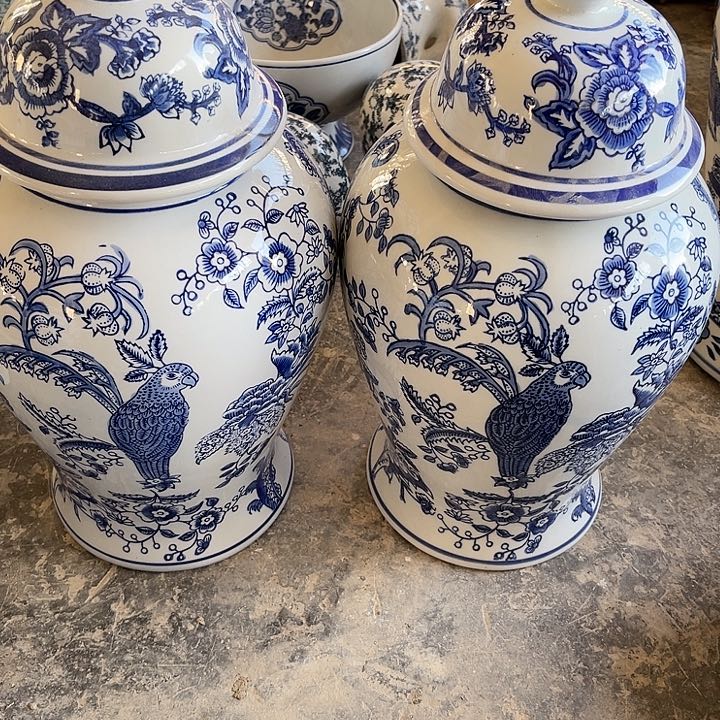 摆件用****5陶瓷制品摆件微瑕处理不退不换介意勿拍一对