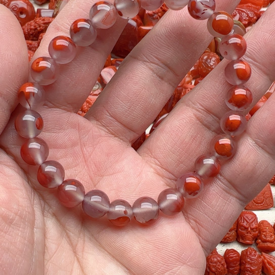 南红玛瑙配饰未镶嵌