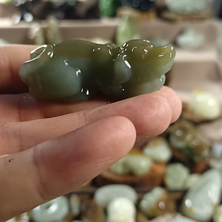 和田玉（糖玉）未镶嵌挂件