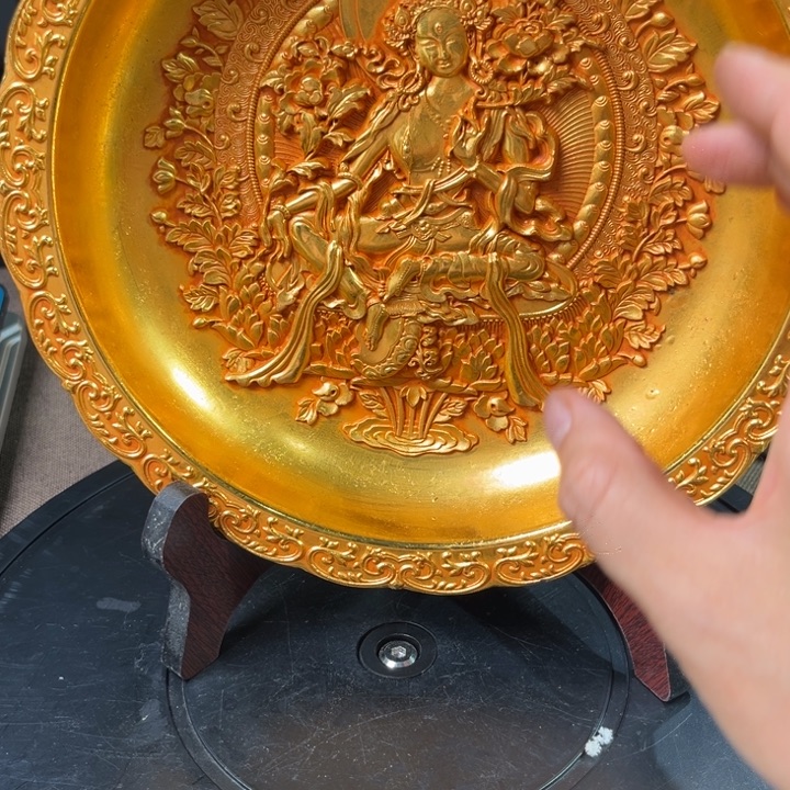 精品摆件工艺品等