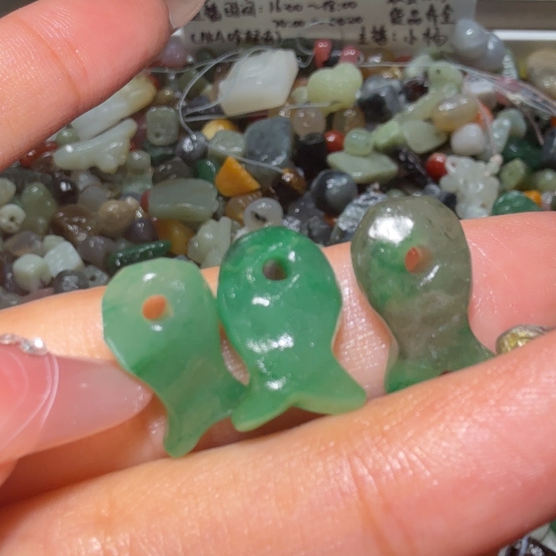 和田玉未镶嵌珠宝半成品