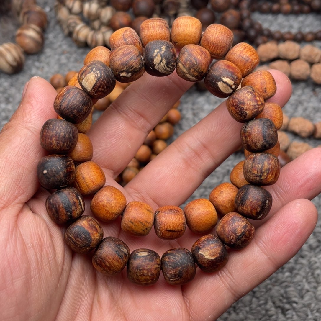 贡木贡木11.12老型微夹白