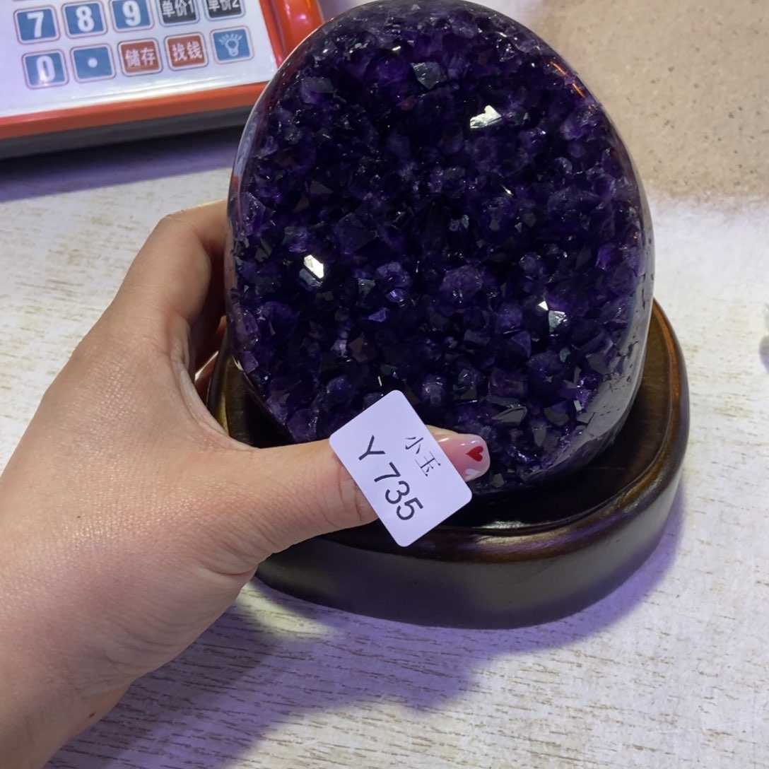 水晶摆件未镶嵌b***h摆件
