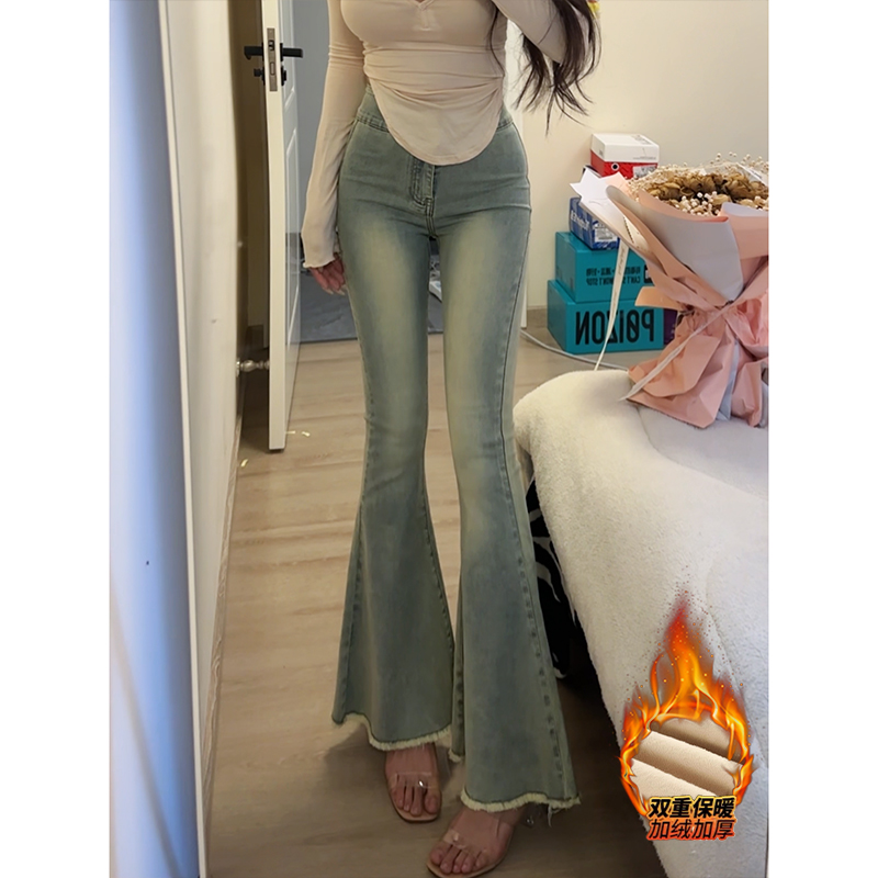加绒白月光纯欲微喇牛仔裤女2025冬季新款高腰显瘦鱼尾喇叭长裤