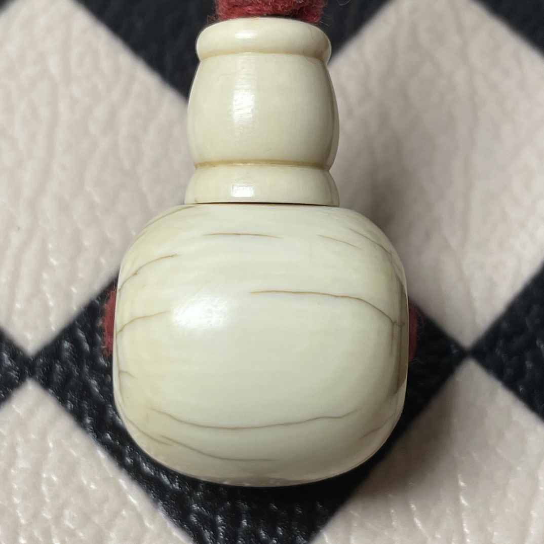 藏传特殊骨头三通独特款式尺寸如图