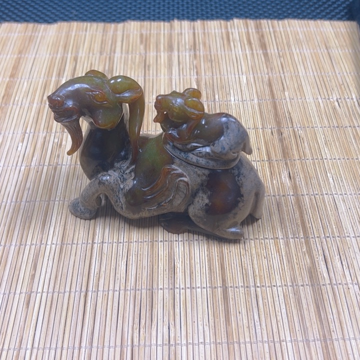 和田玉未镶嵌摆件