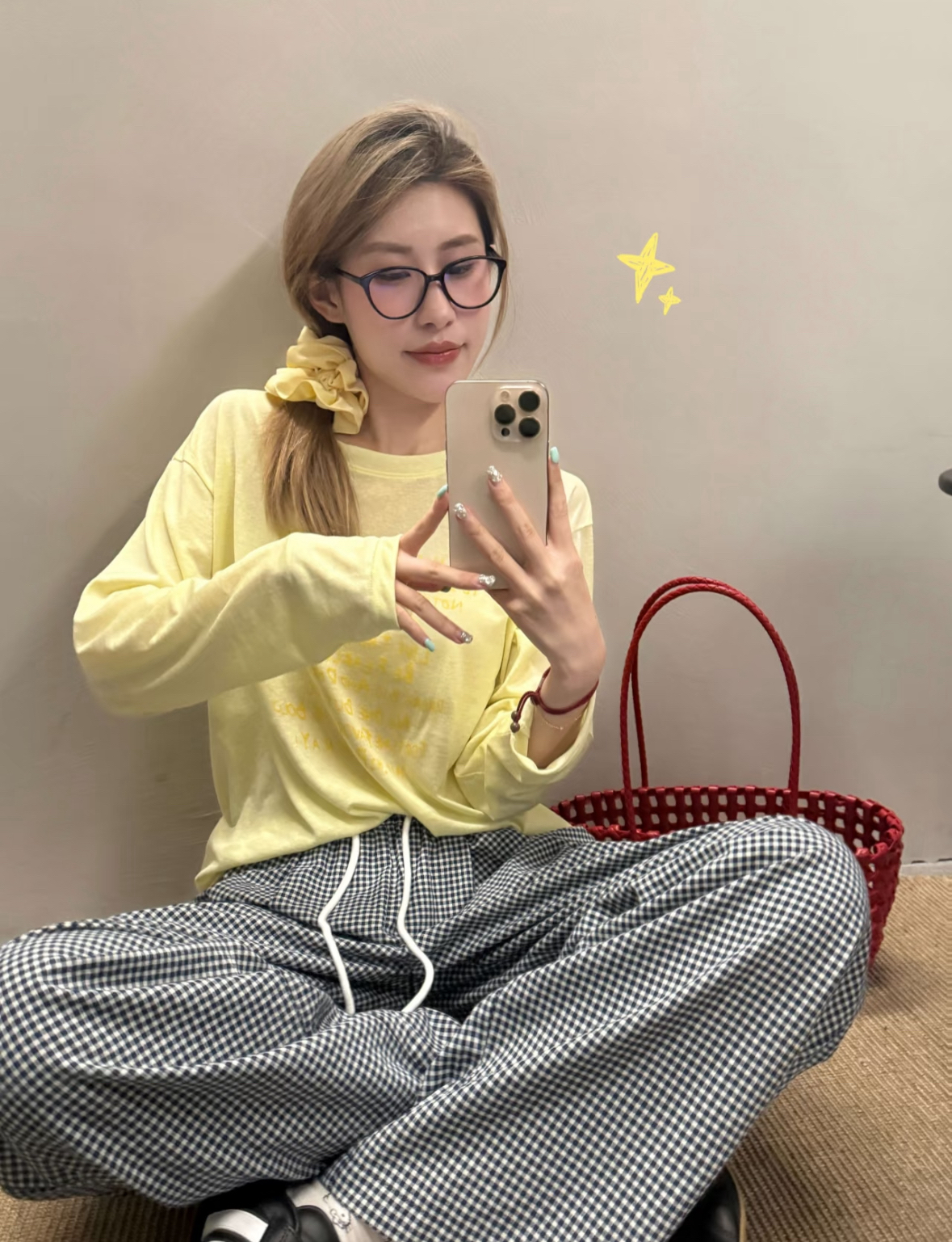 上衣夏季防晒长袖印花字母宽松薄款显瘦简约露肩