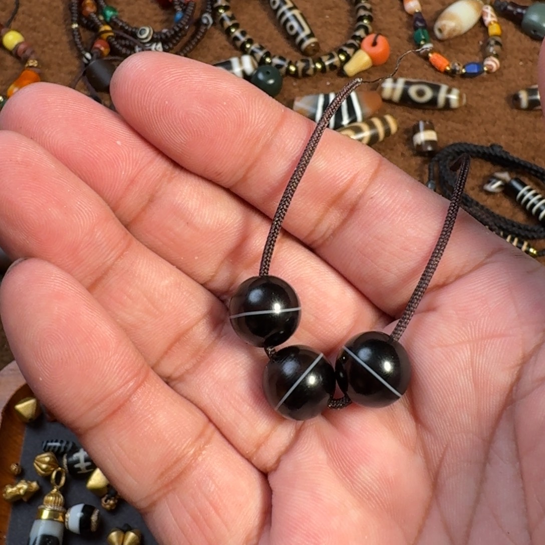 熙****玛瑙/玉髓未镶嵌珠宝奇石