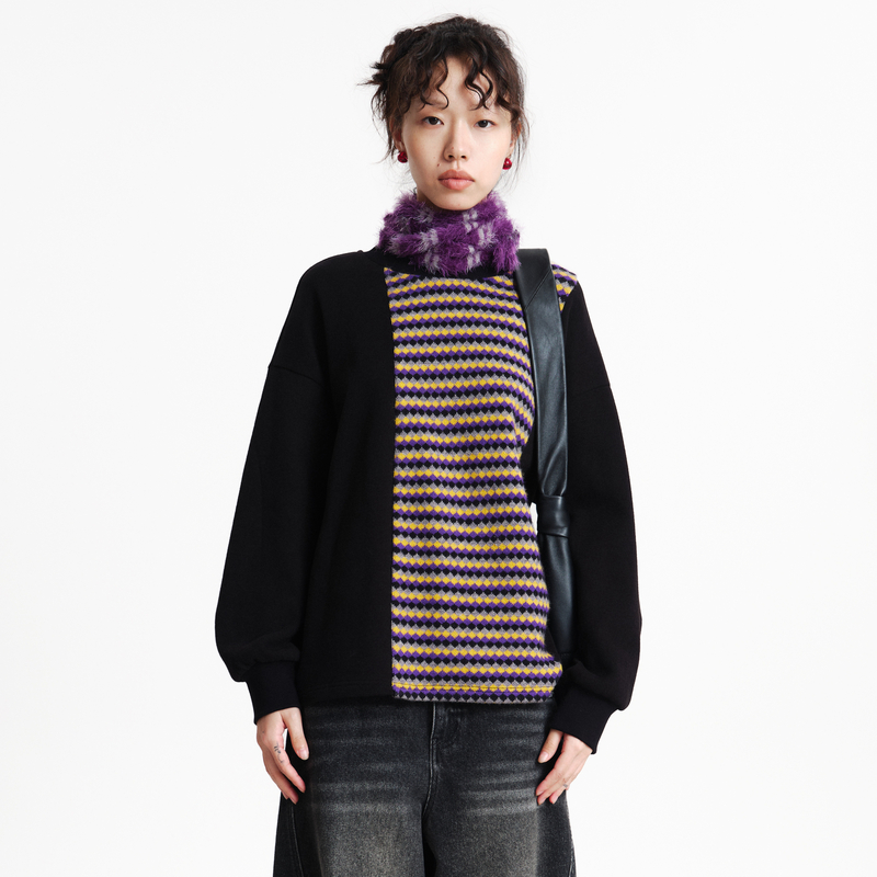 MOVEUP幻走2025冬季新款.FUN 拼接菱形格设计短款卫衣女3EWD11488