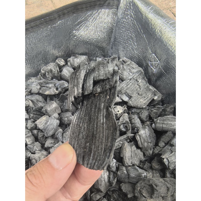 农家自产松木柴火碳干碳易燃老北京火锅碳无烟大颗粒木炭炉子煮茶