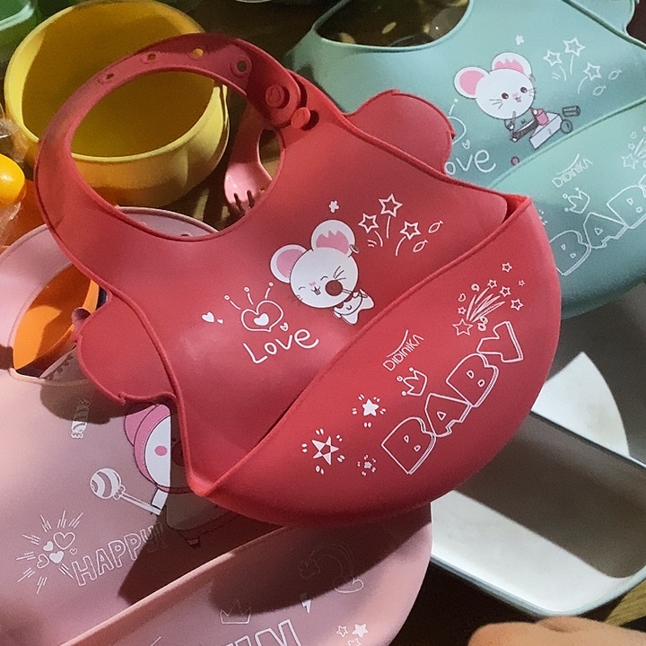 硅胶围兜自己备注颜色