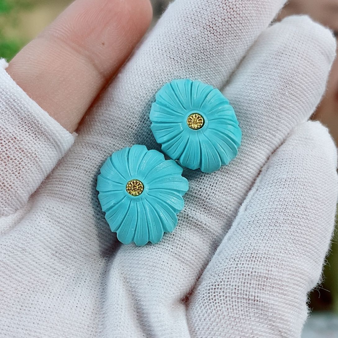 18K金镶嵌绿松石珠宝奇石