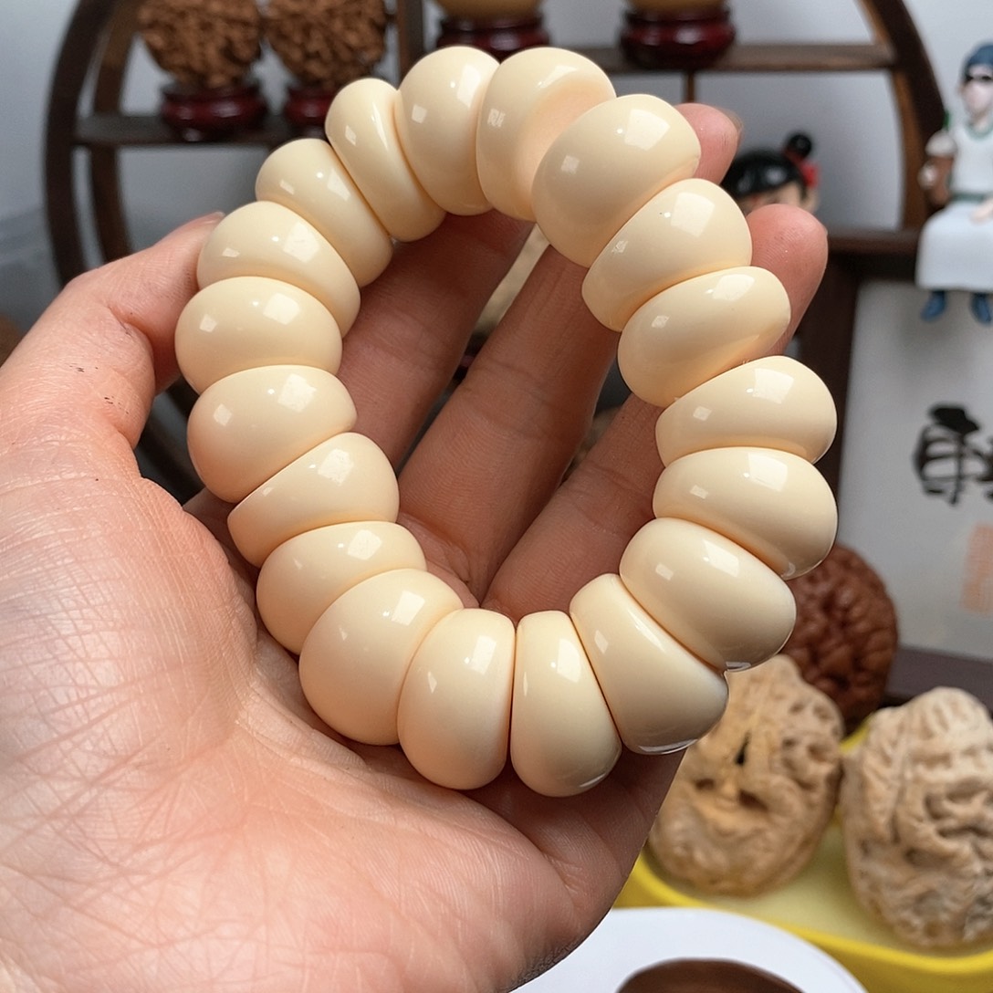 文玩核桃把件象牙果手串