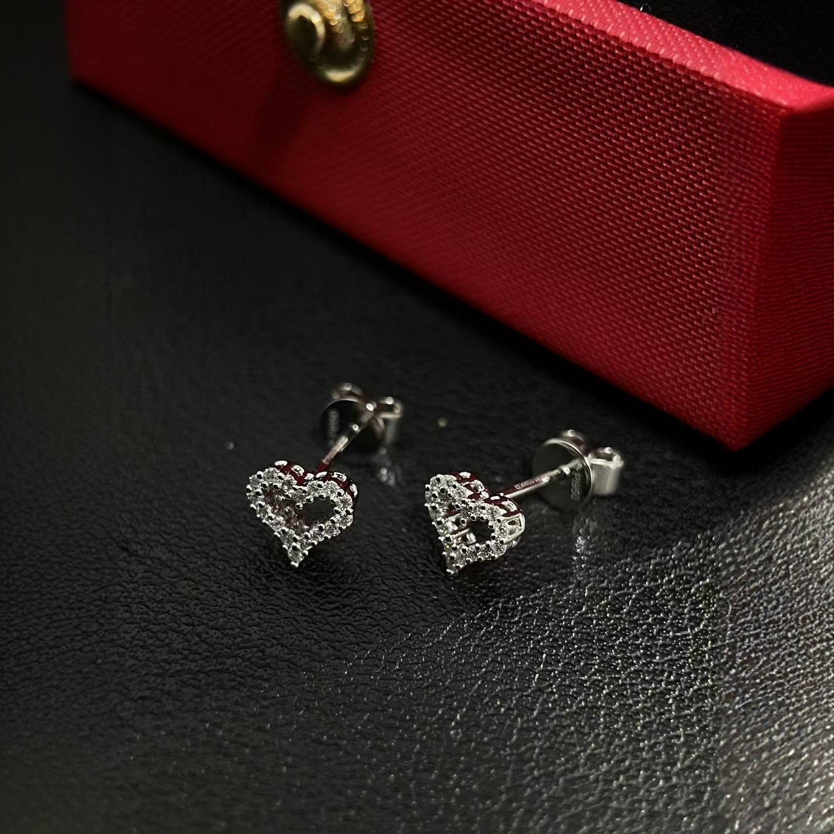 【合成/培育】足铂培育钻石耳钉