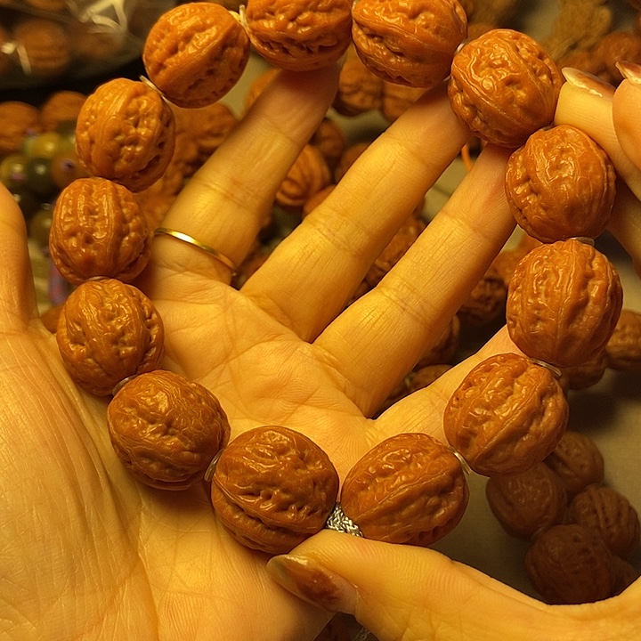 手串文玩核桃龙骨