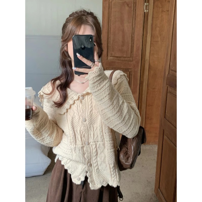 【鳗鱼饭】秋冬奶系穿搭海军领奶fufu的毛衣外套法式温柔娃娃领上衣