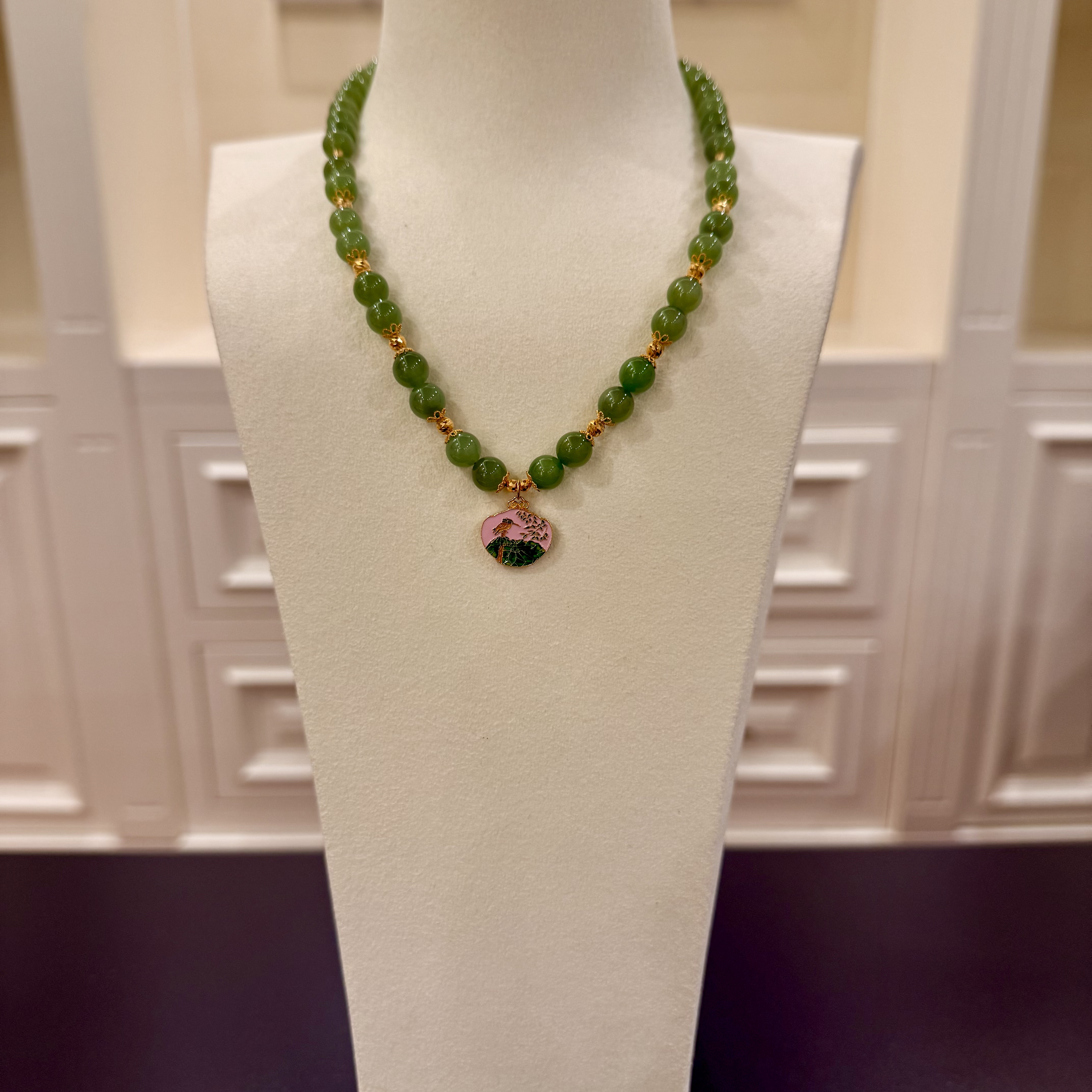 壹屿珠宝     121201     18 K金配件和田玉传世级颈饰  