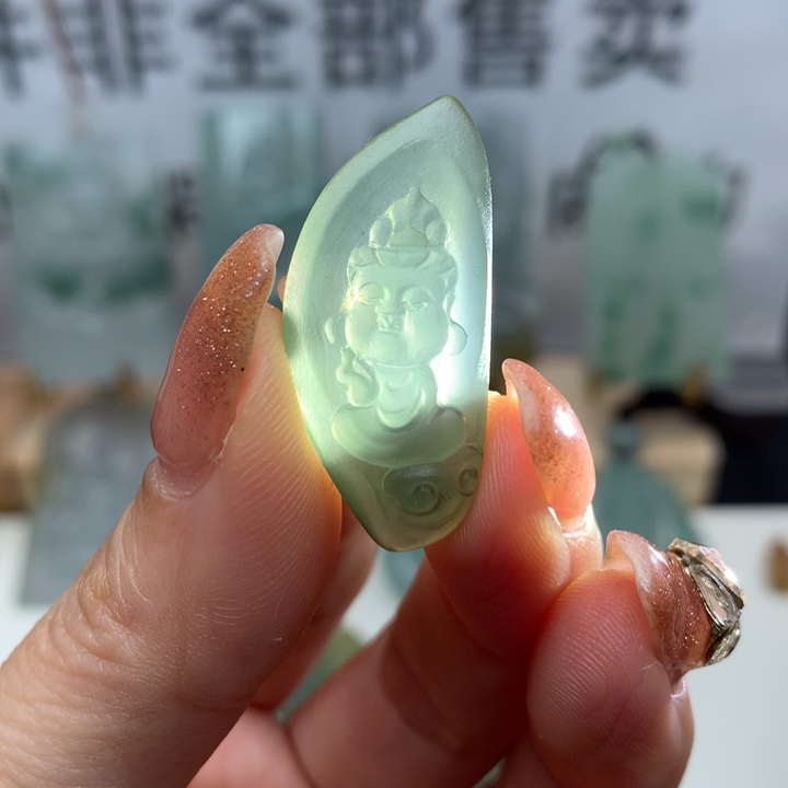定制翡翠未镶嵌天然翡翠