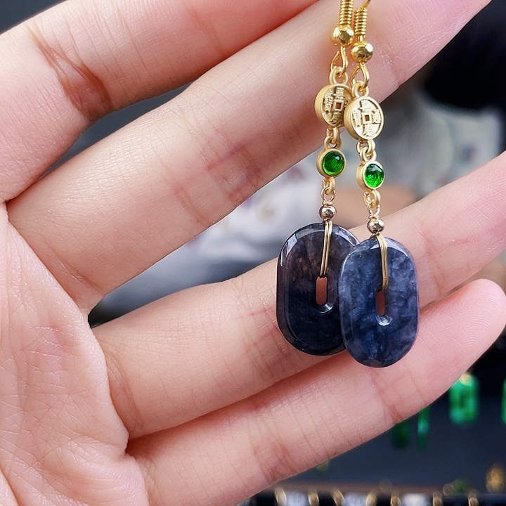 翡翠耳饰未镶嵌饰品