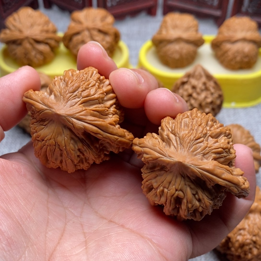 文玩核桃把件46全品绝配毕业粗筋麦穗虎头克重52