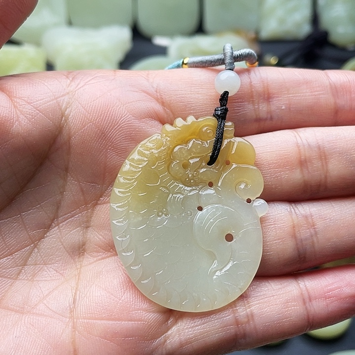 娇***～和田玉（糖玉）未镶嵌颈饰