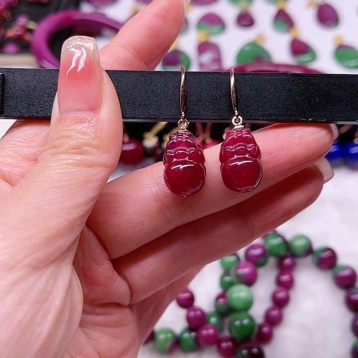 红宝石耳钩银S925镶嵌