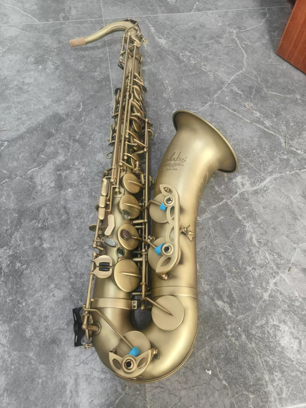 仿古哑光次中音萨克斯萨克斯乐器乐器萨克斯弯脖萨斯乐器厂家直销