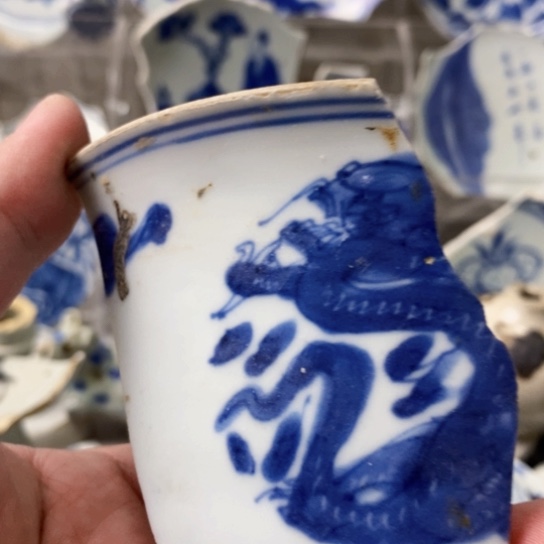 瓷片现代工艺品青花瓷片