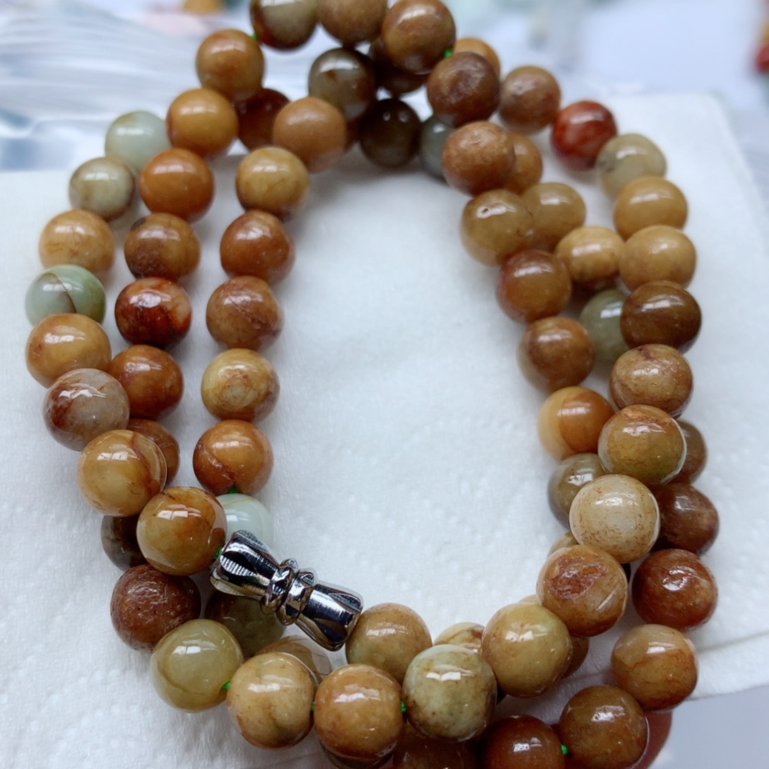 翡翠颈饰未镶嵌手串