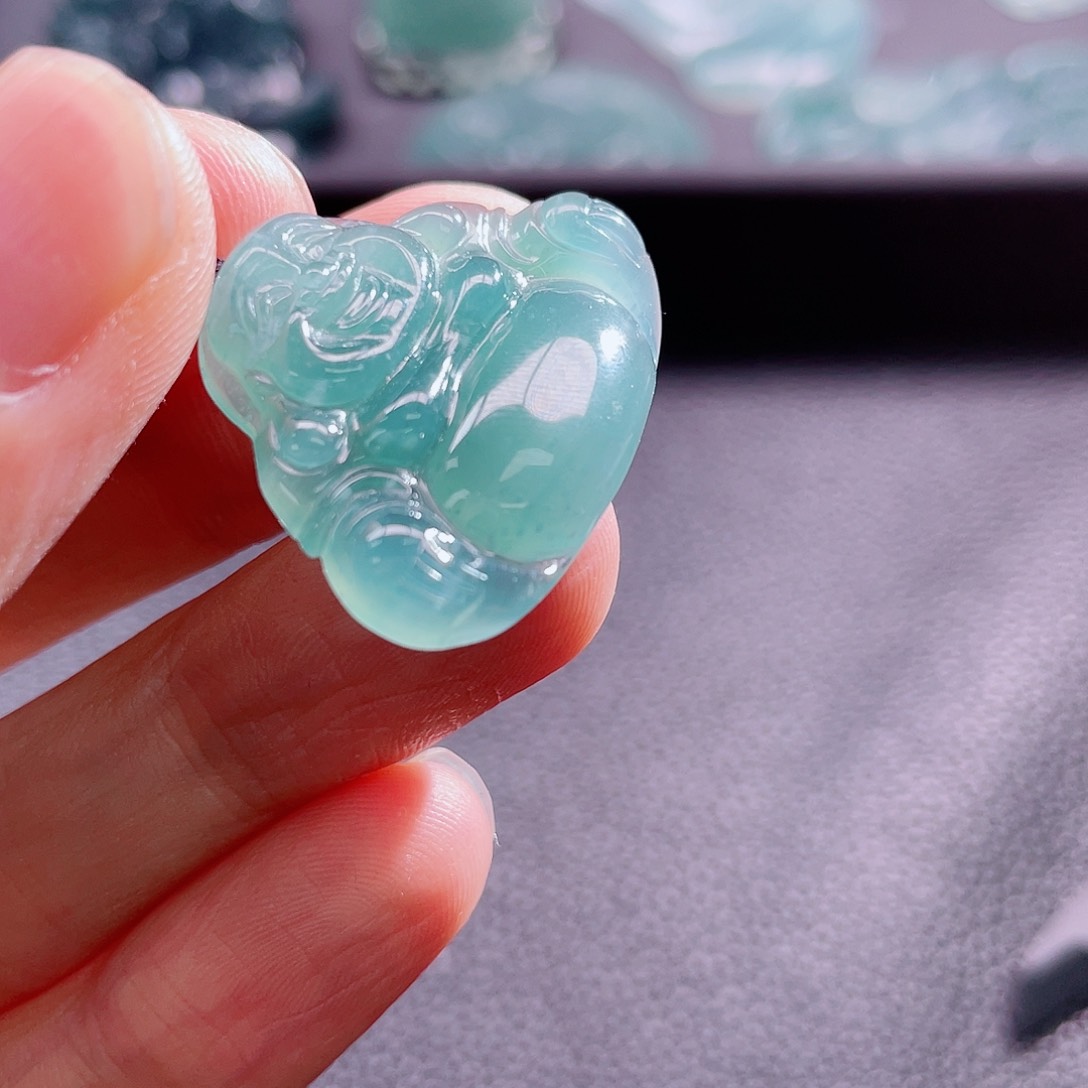 翡翠颈饰未镶嵌8888888888