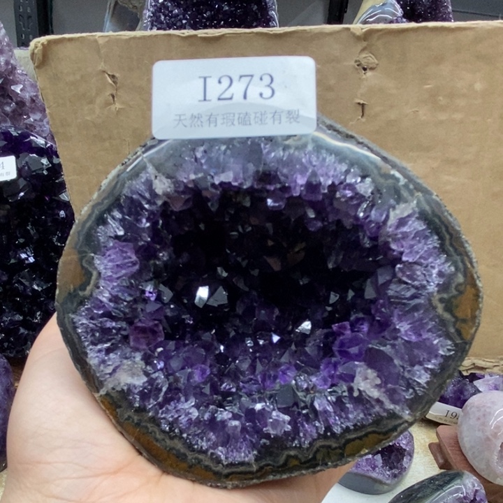 紫晶大型摆件（非配饰）未镶嵌