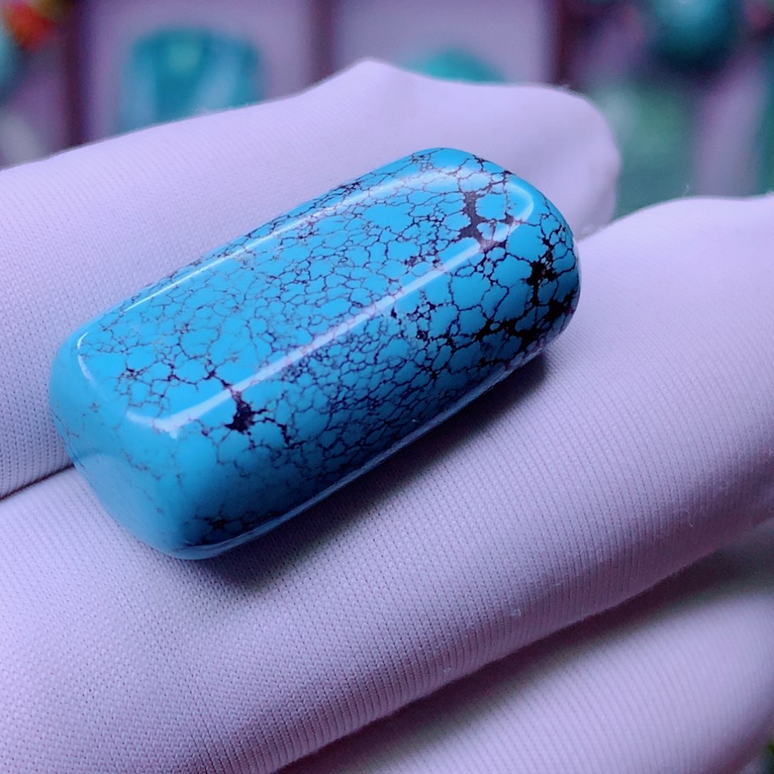 绿松石未镶嵌原矿绿松石