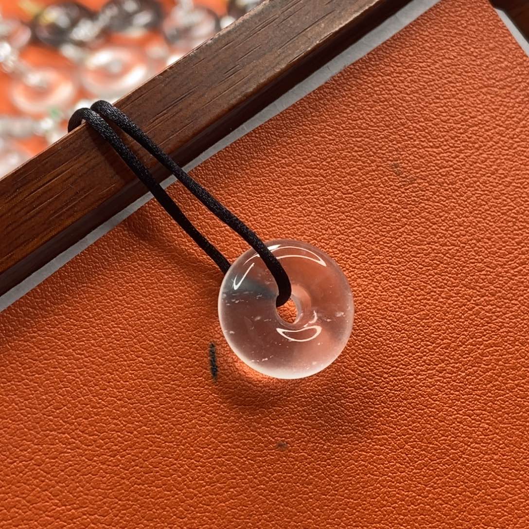 石英质玉未镶嵌颈饰Z**、