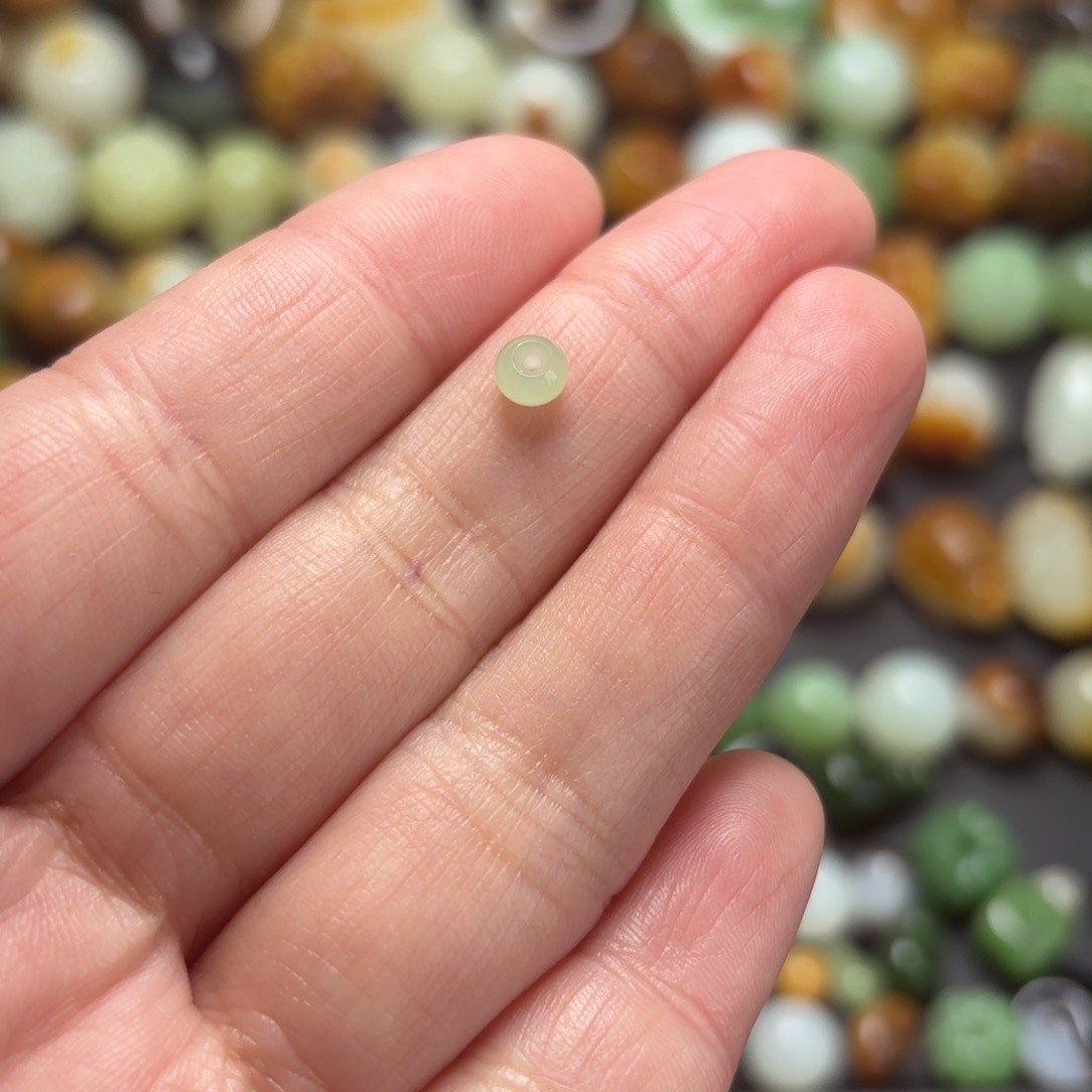 和田玉颈饰未镶嵌刘**啊