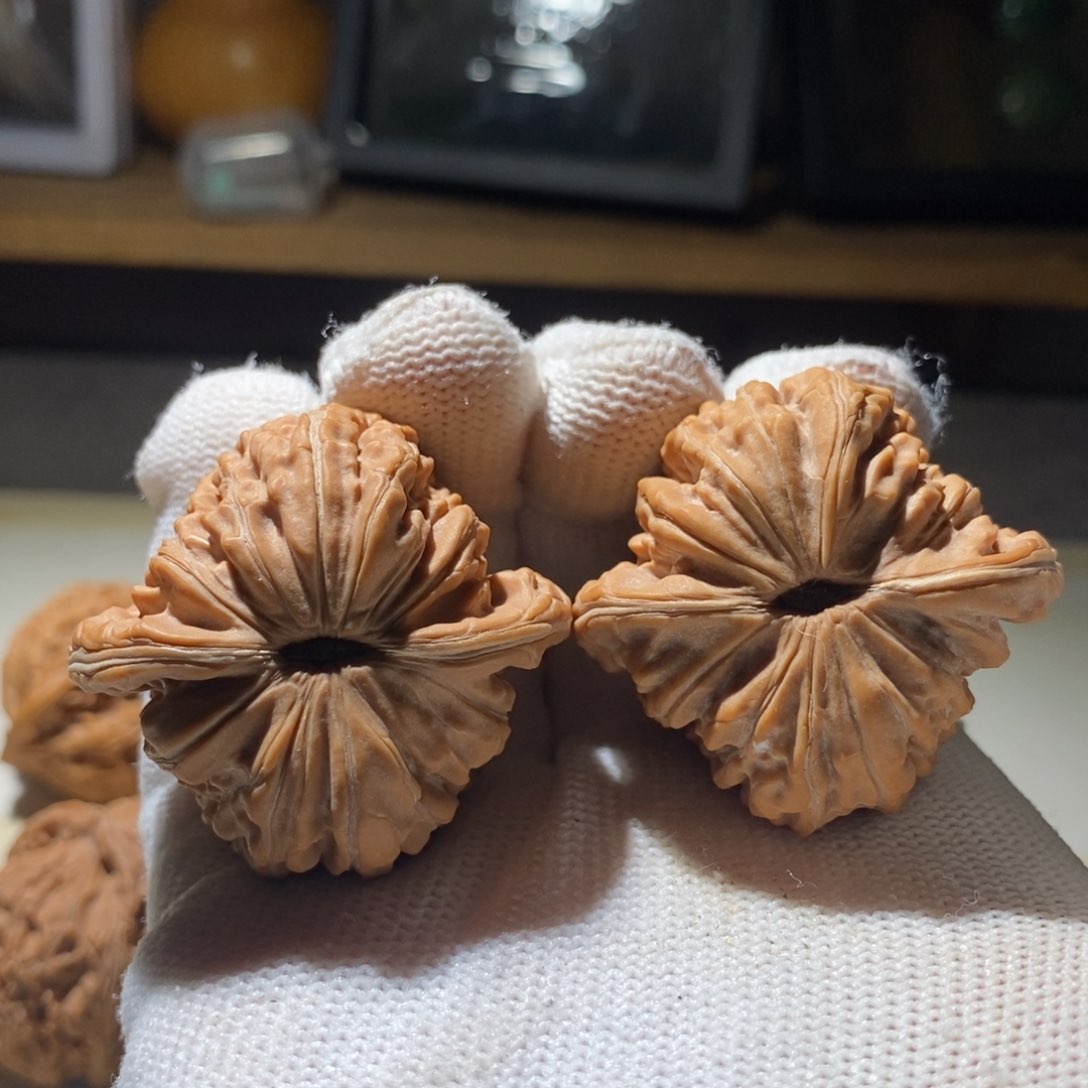 文玩核桃把件头****安平谷楼41