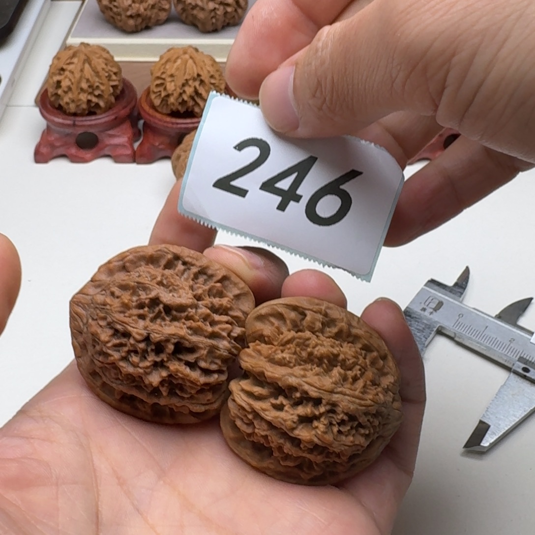 文玩核桃吊坠开播福利