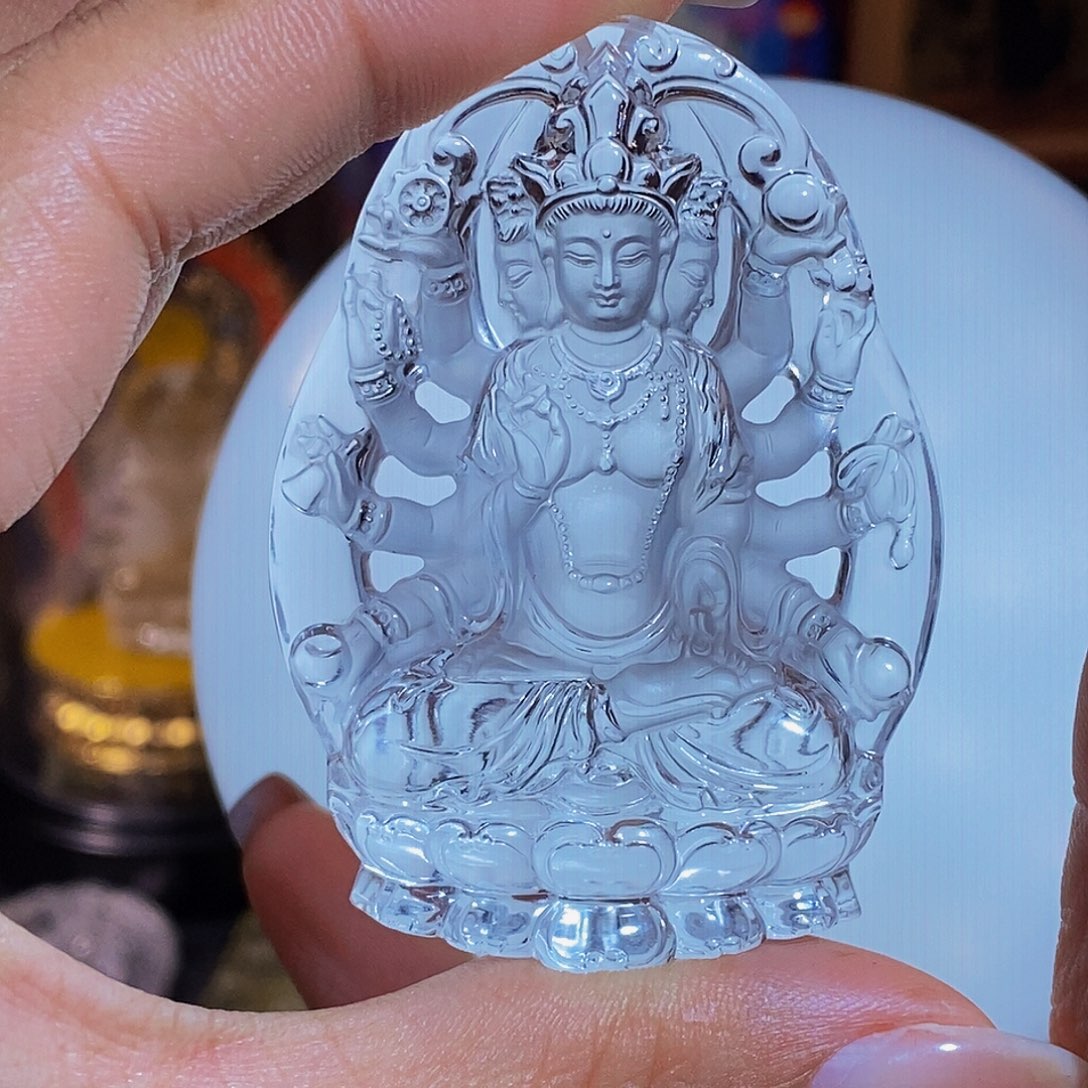 o***t颈饰未镶嵌水晶吊坠