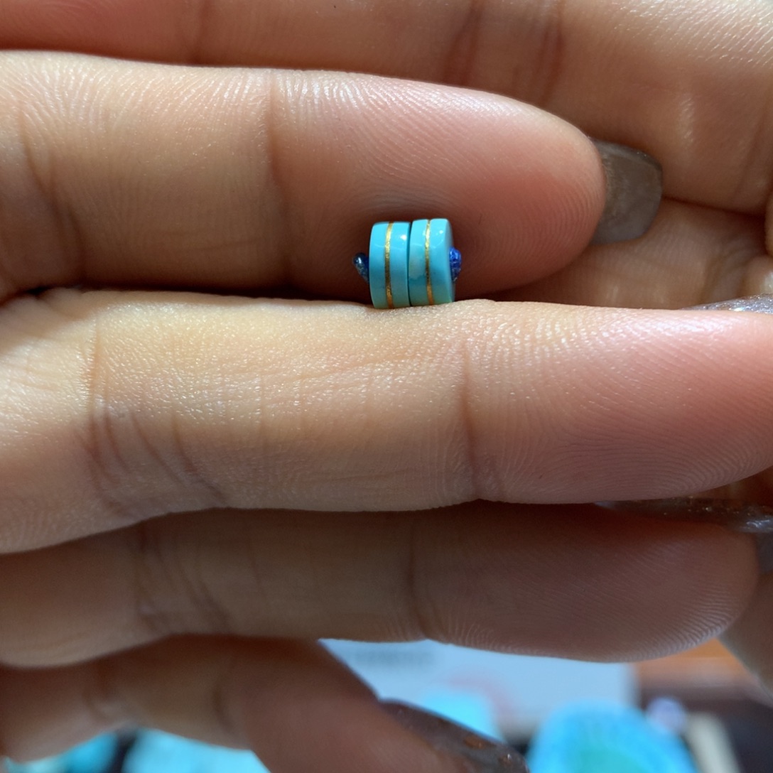 绿松石配饰未镶嵌